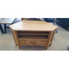 TCH Windsor TV Unit Oiled